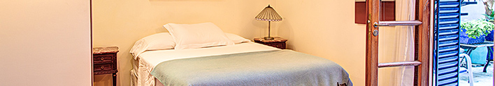 <span>Take a look at our</span> Premium Room IV